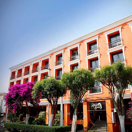 Hotel Emily Pachuca Luaran gambar