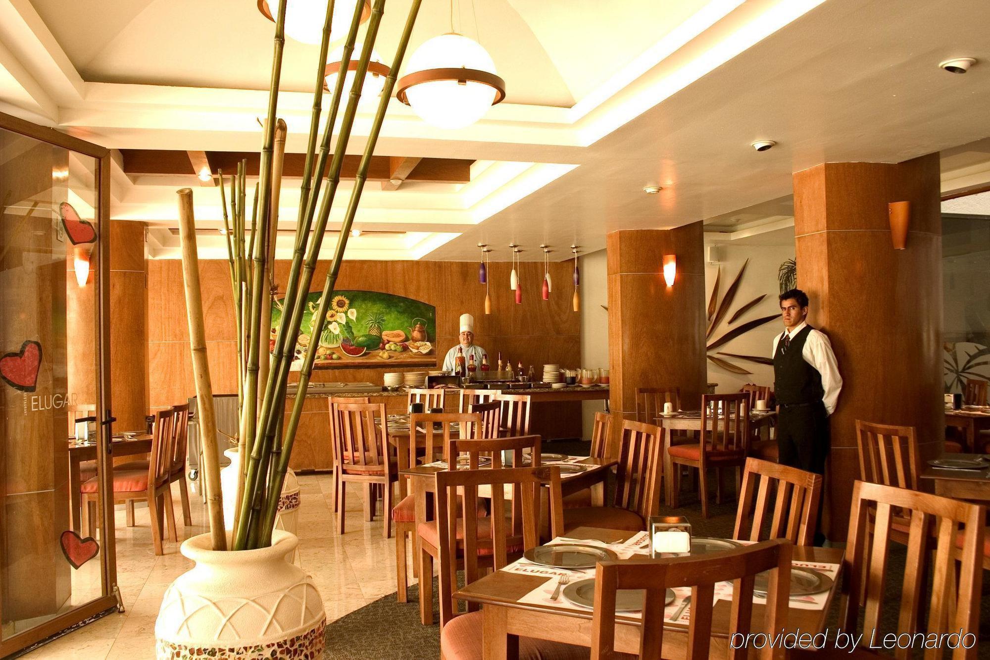 Hotel Emily Pachuca Restoran gambar