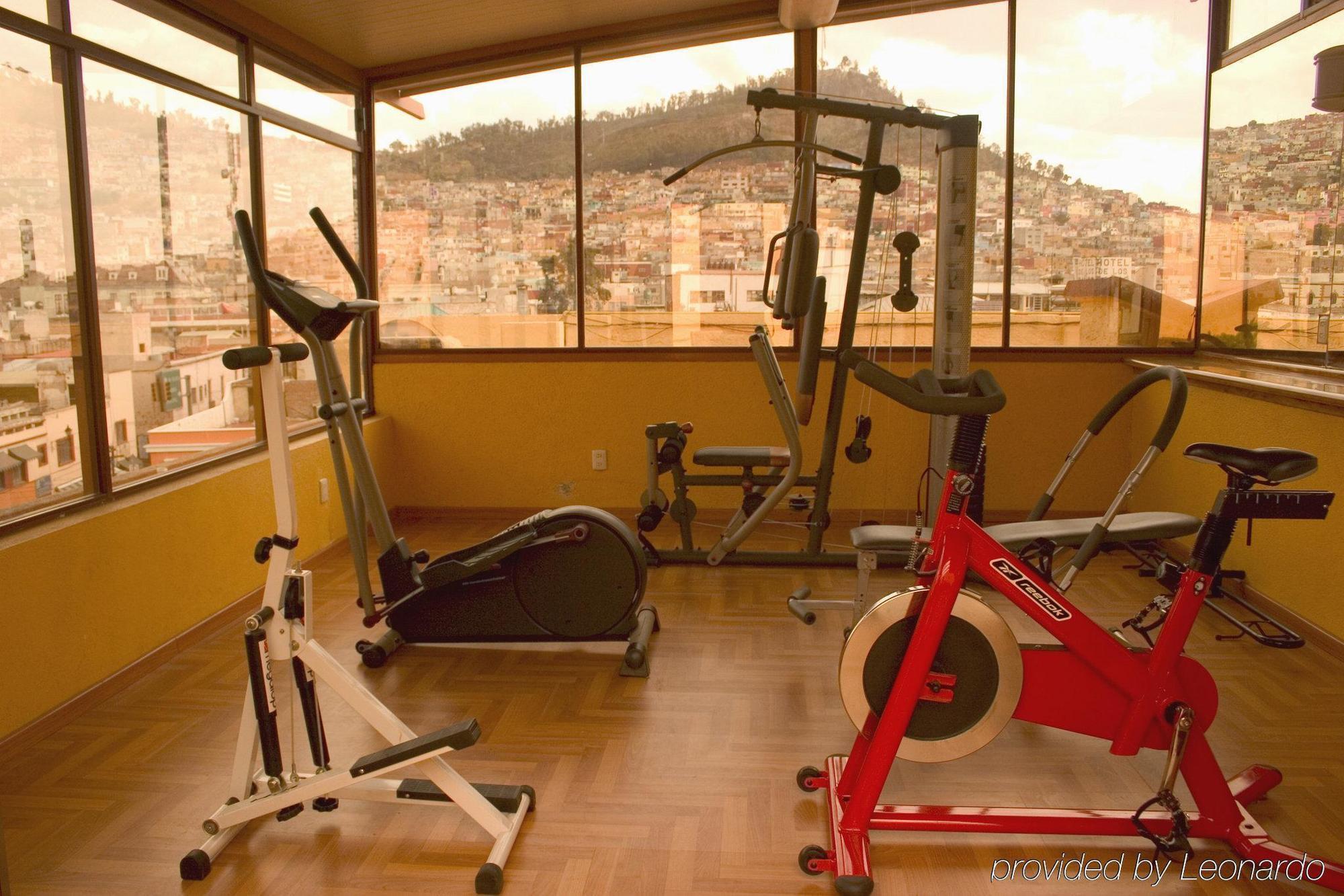 Hotel Emily Pachuca Luaran gambar