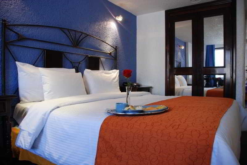 Hotel Emily Pachuca Luaran gambar